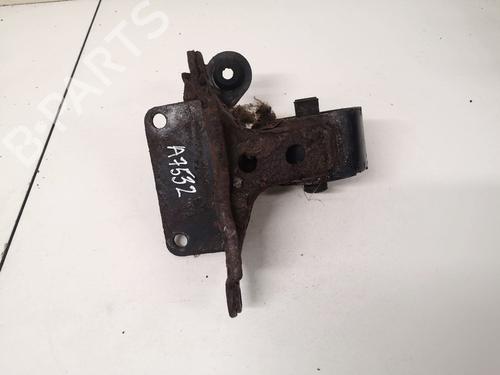 Used Engine mount Engine mount NISSAN X-TRAIL I (T30) 2.2 Di 4x4 (114 hp) 32888021 32888021