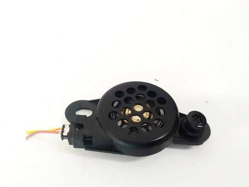 speaker-audi-q5-8rb-2008-2009-2010-2011-2012-2013-2014-2015-2016-2017-2018-2019-32595435 main image