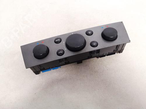 Used Climate control Climate control OPEL SIGNUM Hatchback (Z03) 2.2 DTI (F48) (125 hp) 35466408 35466408