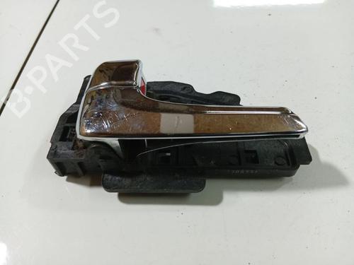 Used Front right interior door handle Front right interior door handle HYUNDAI ix35 Van CRDi (136 hp) 36546008 36546008