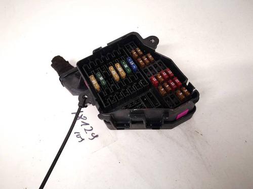 fuse-box-audi-a6-c6-4f2-2004-2005-2006-2007-2008-2009-2010-2011-32923849 main image