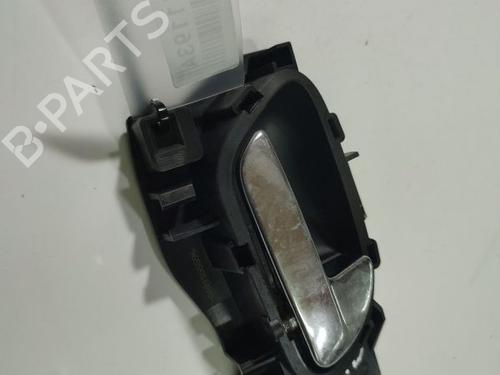 Used Front right interior door handle Front right interior door handle 34805946 34805946