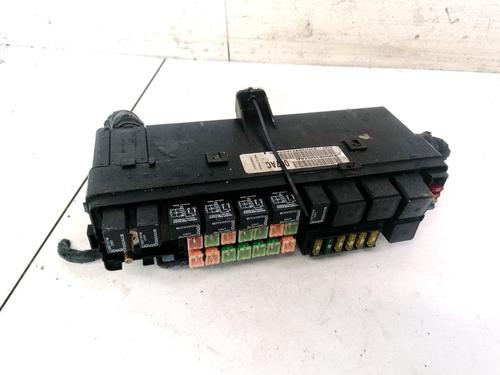 Used Fuse box Fuse box CHRYSLER 300M (LR) 3.5 V6 24V (252 hp) 32904294 32904294