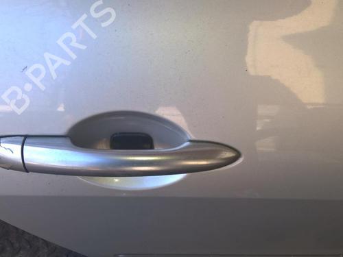 Used Front right exterior door handle Front right exterior door handle 35881472 35881472