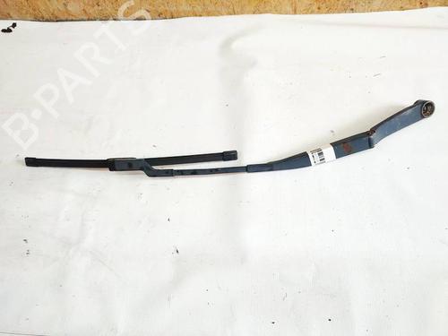 Used Rear windshield wiper arm Rear windshield wiper arm 35034728 35034728