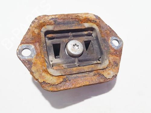 Used Engine mount Engine mount CITROËN XSARA PICASSO (N68) 1.8 16V (115 hp) 33521965 33521965