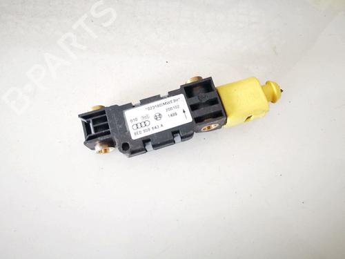 Módulo eletrónico AUDI A4 B6 (8E2) 1.9 TDI (130 hp) 33071982