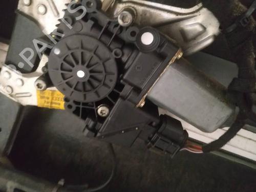 Right front window motor AUDI A6 C5 (4B2, 4B4) 2.5 TDI | BP35281178E20 - Image 2