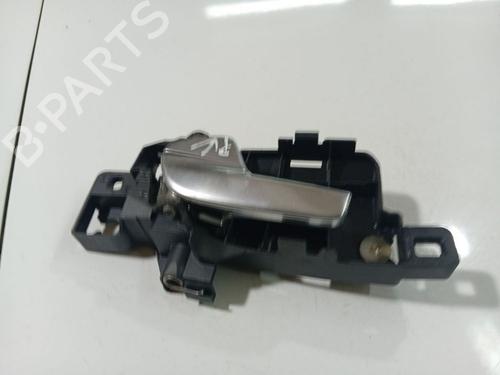Used Front left interior door handle Front left interior door handle 38278242 38278242