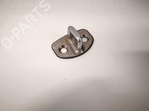 andre-nissan-almera-ii-hatchback-n16-2000-34847728 main image