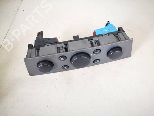 Used Climate control Climate control OPEL VECTRA C (Z02) 2.2 DTI 16V (F69) (125 hp) 35252742 35252742