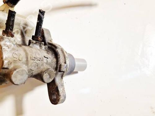 Used Brake master cylinder Brake master cylinder FORD TRANSIT Van (FA_ _) 2.4 TDCi RWD (140 hp) 35017317 35017317