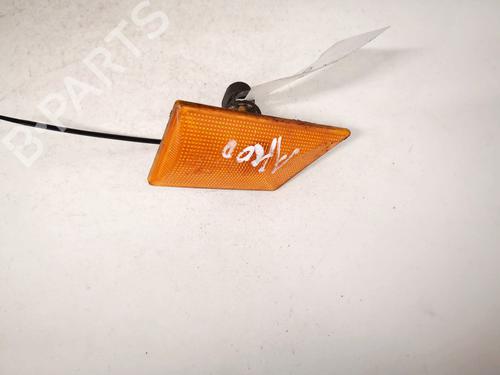 Used Right side indicator Right side indicator 35449983 35449983