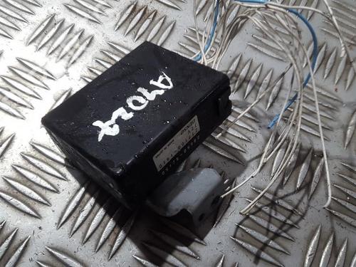 Used Electronic module Electronic module TOYOTA RAV 4 II (_A2_) 2.0 D 4WD (CLA20_, CLA21_, CLA20R, CLA21R) (116 hp) 33499736 33499736