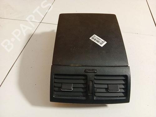 Used Air vent Air vent TOYOTA AVENSIS VERSO (_M2_) 2.0 D (CLM20_, CLM20R) (116 hp) 32548236 32548236