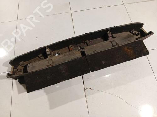 Forra da mala Forra da mala TOYOTA COROLLA Verso (ZER_, ZZE12_, R1_) 2.0 D-4D (CUR10_, CUR10R) (116 hp) 34747542 34747542