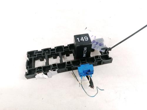 Used Fuse box Fuse box VW SHARAN (7M8, 7M9, 7M6) 1.9 TDI (110 hp) 33086933 33086933