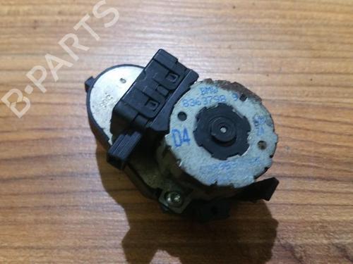 Used Electronic module Electronic module BMW 5 (E39) 520 i (136 hp) 33522533 33522533