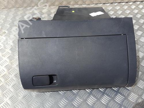 Used Glove box Glove box VW POLO V (6R1, 6C1) 1.2 (70 hp) 35678490 35678490