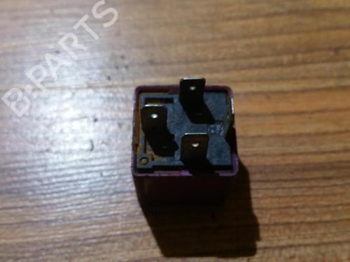 Used Other Other FORD SCORPIO I (GAE, GGE) 2.0 i (100 hp) 33530937 33530937