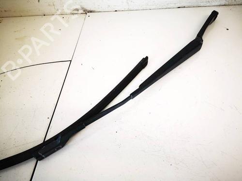 Used Front windshield wiper arm Front windshield wiper arm 32579167 32579167