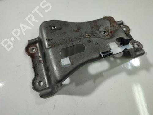 Used Support TOYOTA COROLLA Verso (ZER_, ZZE12_, R1_) 2.2 D-4D (AUR10_, AUR10R) (177 hp) 32972003