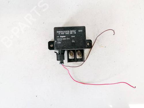 Used Electronic sensor Electronic sensor MERCEDES-BENZ E-CLASS (W211) E 220 CDI (211.006) (136 hp) 35263153 35263153