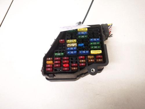 Used Fuse box Fuse box AUDI A4 B5 (8D2) 1.9 TDI (110 hp) 33085516 33085516