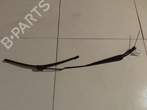 Used Front windshield wiper arm Front windshield wiper arm VOLVO S60 I (384) 2.4 T (200 hp) 33098516 33098516