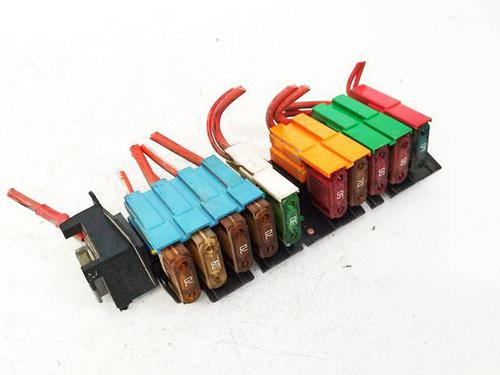 Used Fuse box RENAULT MASTER II Platform/Chassis (ED/HD/UD) 2.2 dCI 90 (ED0G, ED0N, HD0G, HD0N, HD1G, HD1N, UD0G,... (90 hp) 32557732