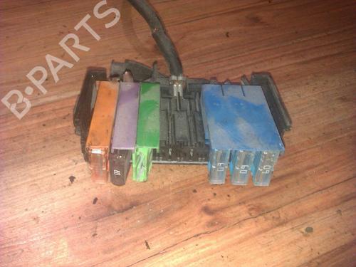 fuse-box-honda-civic-vii-hatchback-eu-ep-ev-2000-2001-2002-2003-2004-2005-2006-33507878 main image
