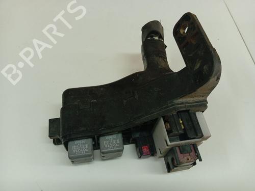 Used Fuse box Fuse box TOYOTA COROLLA Saloon (_E12_) 2.0 D-4D (CDE120_, CDE120R) (116 hp) 33837859 33837859