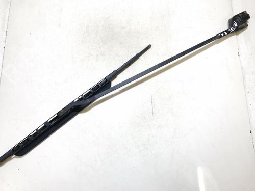 Used Front windshield wiper arm Front windshield wiper arm AUDI 100 C3 Saloon (443, 444) 1.8 Cat (90 hp) 33524331 33524331