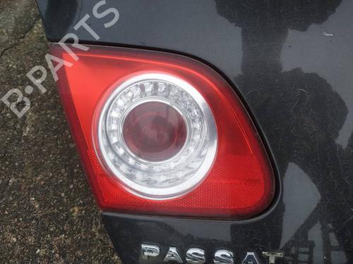 Left tailgate light VW PASSAT B6 (3C2) 2.0 TDI | BP35361608C79 - Image 2