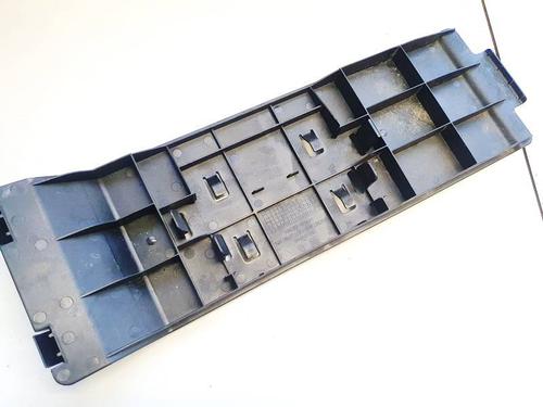 BP32613859O1 main image