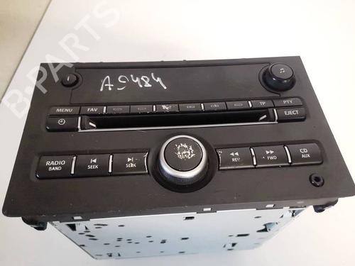 Used Radio Radio 35240102 35240102