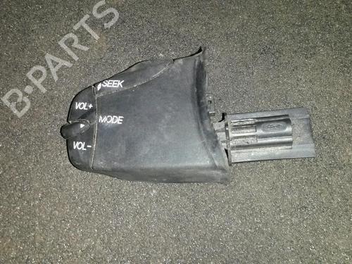 steering-wheel-controls-ford-focus-i-daw-dbw-1998-1999-2000-2001-2002-2003-2004-2005-2006-2007-2008-2009-35648543 main image