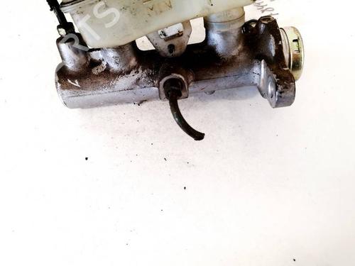 Used Brake master cylinder Brake master cylinder SUBARU LEGACY III Estate (BH) 2.5 AWD (BH9) (156 hp) 35389818 35389818