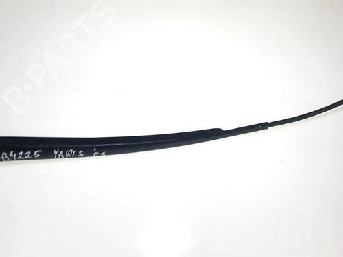 front-windshield-wiper-arm-toyota-yaris-_p9_-2005-2006-2007-2008-2009-2010-2011-2012-2013-2014-33501316 main image