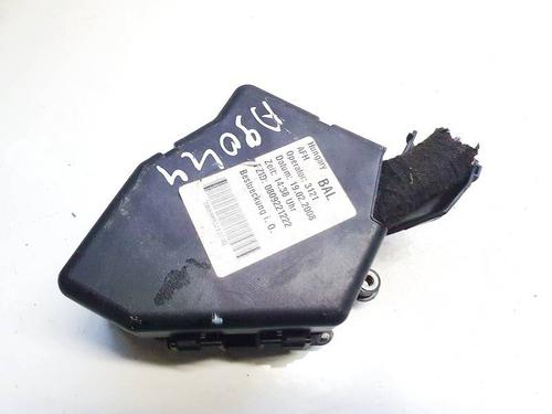 Used Fuse box Fuse box AUDI ALLROAD C5 (4BH) 2.5 TDI quattro (180 hp) 32617015 32617015