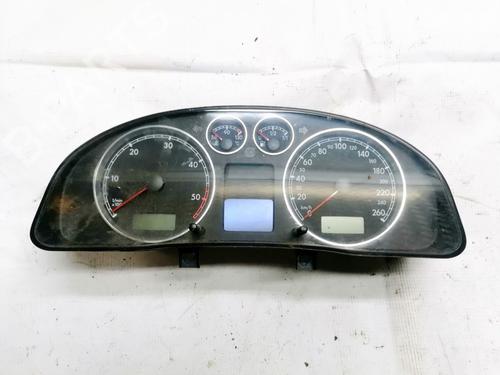 Used Instrument cluster Instrument cluster VW PASSAT B6 (3C2) 2.0 FSI (150 hp) 35879725 35879725