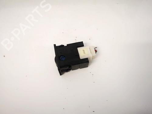 Switch TOYOTA RAV 4 II (_A2_) 2.0 D 4WD (CLA20_, CLA21_, CLA20R, CLA21R) | BP35488934I30 - Image 2