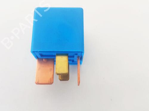 Electronic sensor KIA CARENS III MPV (UN) 2.0 CRDi 140 | BP33066222M84 - Image 2