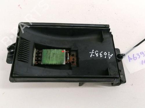 heater-resistor-audi-a4-b5-8d2-1994-1995-1996-1997-1998-1999-2000-2001-35565255 main image