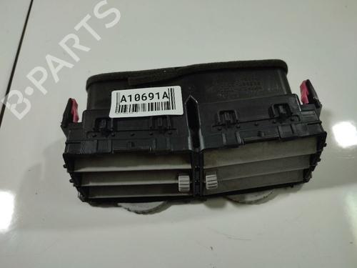 Used Air vent Air vent TOYOTA YARIS (_P9_) 1.5 (NCP91_, NCP91R) (109 hp) 32558992 32558992