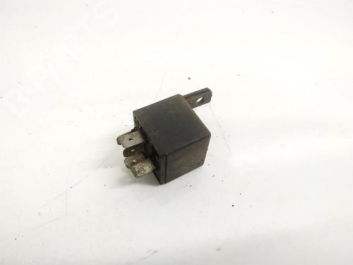Used Electronic sensor Electronic sensor MAZDA 626 V (GF) 1.8 (GF8P) (100 hp) 32895579 32895579