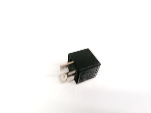 Electronic sensor SKODA OCTAVIA II (1Z3) 1.9 TDI | BP32892039M84 - Image 2