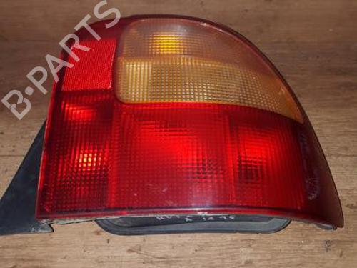 right-taillight-rover-400-ii-hatchback-rt-1995-1996-1997-1998-1999-2000-35646859 main image
