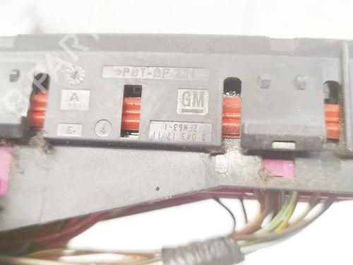 Fuse box OPEL ASTRA H (A04) 1.3 CDTI (L48) | BP32546818E1