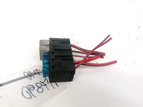 Used Fuse box AUDI A6 C4 (4A2) 2.5 TDI (140 hp) 32899751